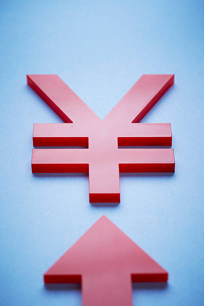 istock Currency symbol and arrow 537271988