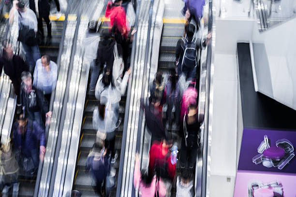 istock Defocued background for crowded people shopping in mall 537291497
