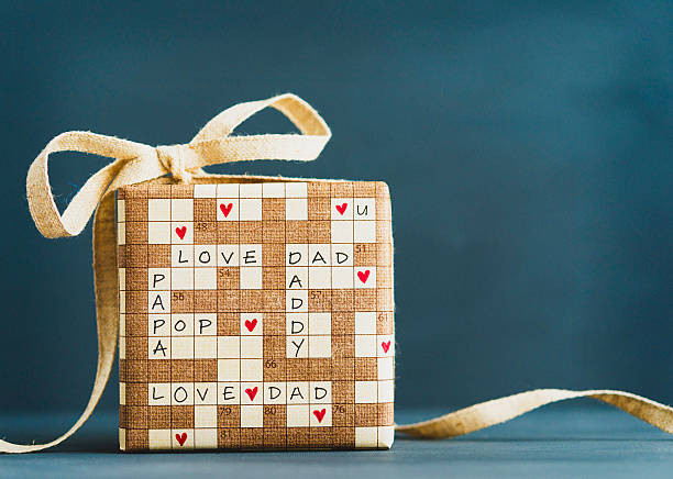 istock Father's Day gift with crossword puzzle message 537299482