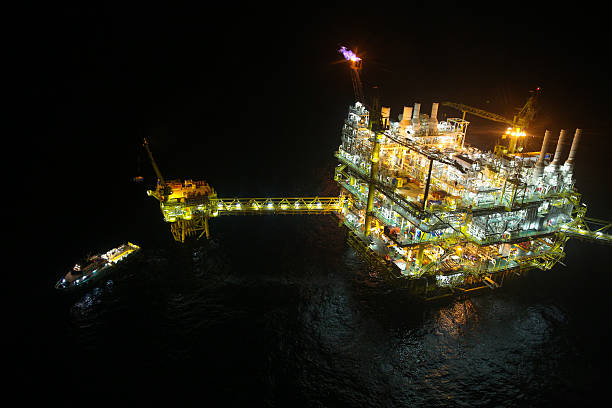istock oil and gas construction in night view. 537301927