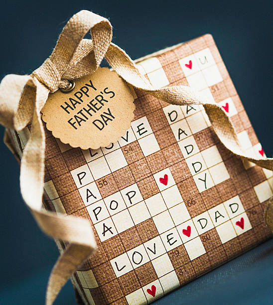 istock Father's Day gift with crossword puzzle message 537314096