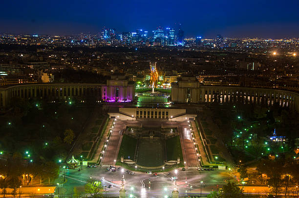 istock Aerial view of Paris 537316704
