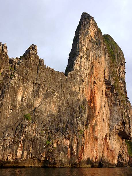 istock PhiPhi Leh island rocky coastline, Thailand 537337102