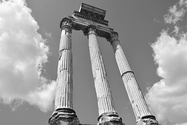 istock Temple of Castor and Pollux (B/W) 537355354