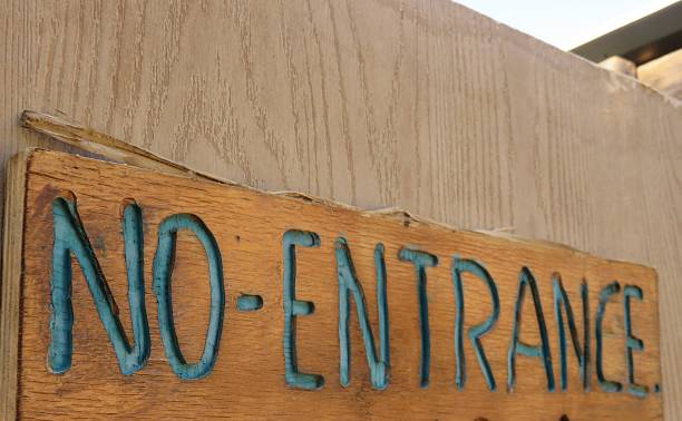 istock No entrance sign 537357316