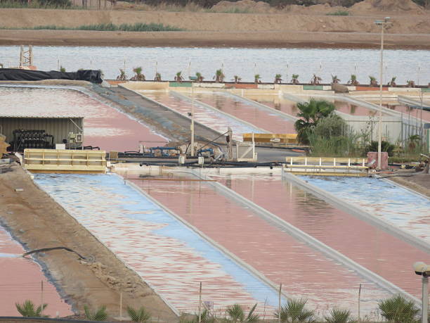 aguas residuales de desalinización - desalination fotografías e imágenes de stock