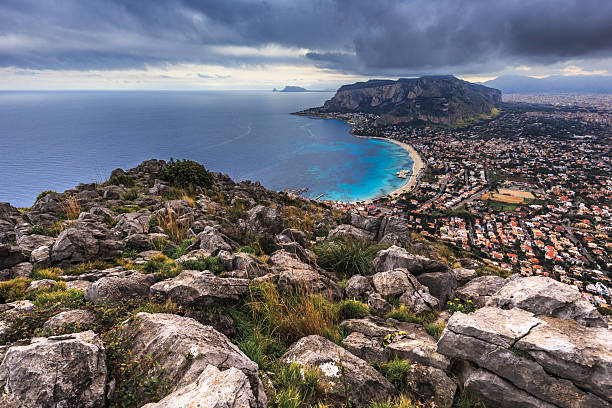 istock Sicilian Spring Hills Landscape at the Sea 537360972