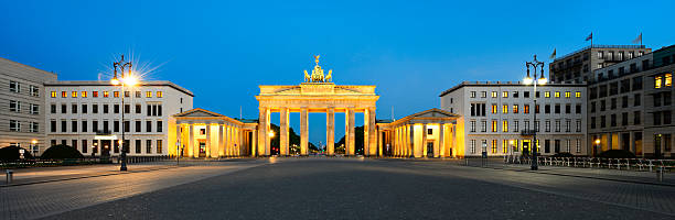 istock Paris Square with Brandenburg Gate at Night, Panorama, Berlin, Germany 537365566