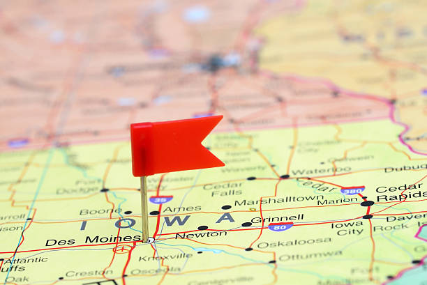 istock Des Moines pinned on a map of USA 537371189