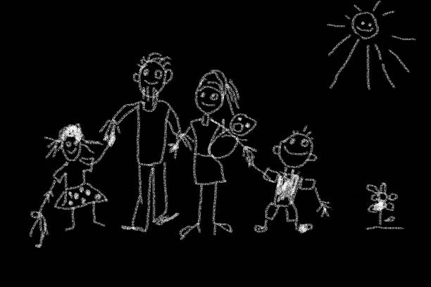 istock Chalk drawing of a family 537383475