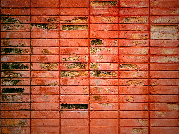 vieux et grunge mur de briques - pay phone brick wall telephone old photos et images de collection