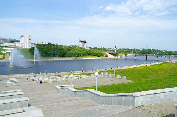 miasto cheboksary, czuwaj, rosja, maj. - czuwaj! zdjęcia i obrazy z banku zdjęć