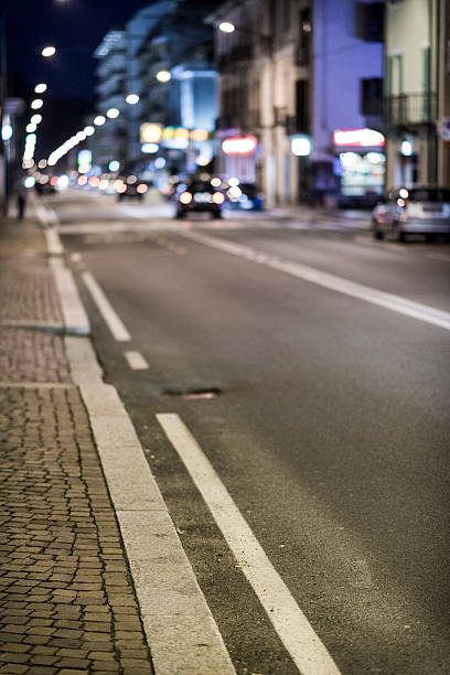 istock Italian city abstract blur boke background at night 537405185