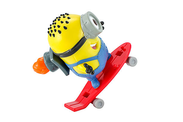 carl rocket minion toy - happy meal stockfoto's en -beelden