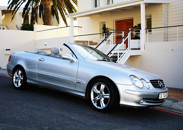 mercedes-benz clk500, auto, luxus, kapstadt, südafrika, cabriolet, - outdoors car convertible wealth stock-fotos und bilder