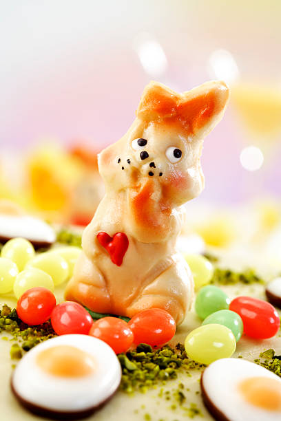 istock Easter cake, Marzipan cake with pistachio, Easter bunny figurine 537435289