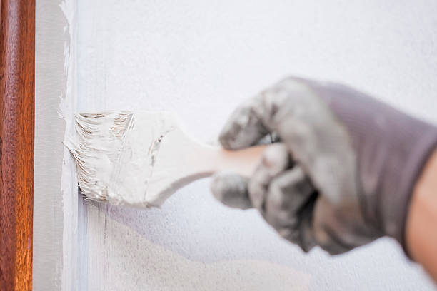 istock Painting the room 537435805