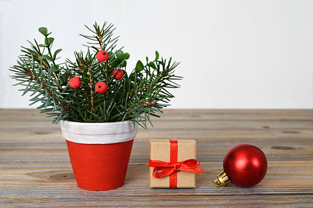 istock Christmas arrangement, Christmas gift and bauble 537463956