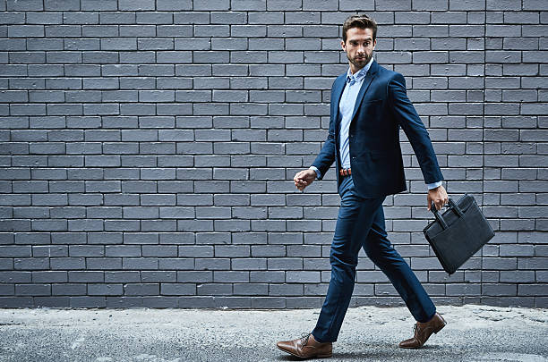 istock Off to bag some deals 537465556