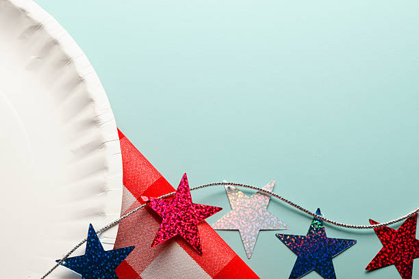 istock Patriotic Stars On Paper Plate And Checkerboard Tablecloth 537465806