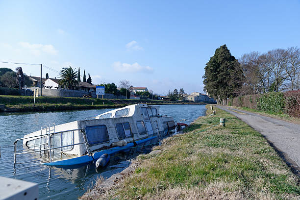 istock Sunken Boat in France. 537468677