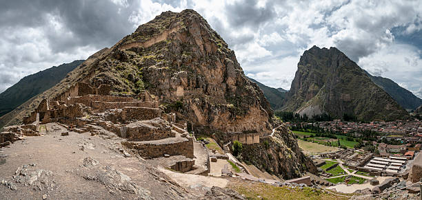 istock Ancient Inca Ruins Of Ollantaytambo In Peru 537473540