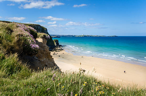 istock Sandy Beach and Turquoise Sea in Cornwall 537474628