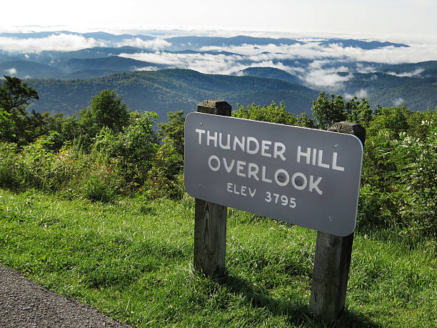 istock Blue Ridge Parkway Thunder HIll Overlook 537510720