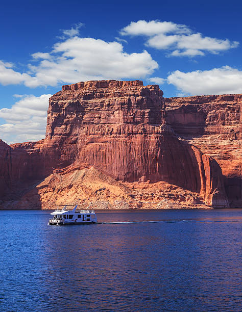 istock Walk on white boat on a sunny day 537519704