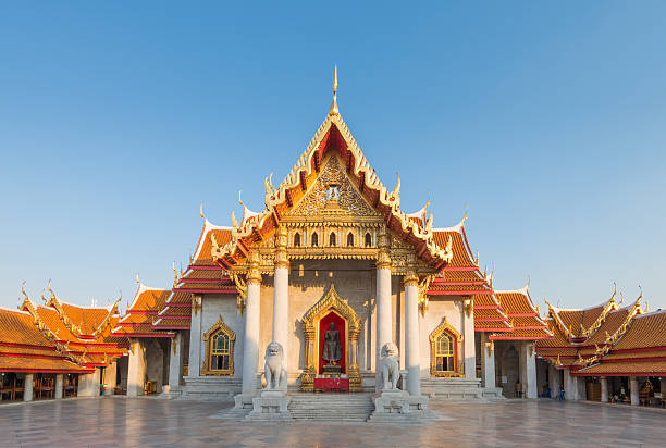 istock Beautiful temple in Bangkok, Thailand 537519793