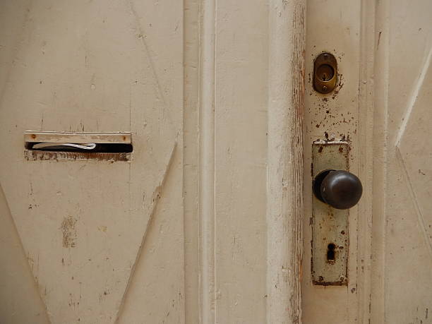 istock DETAIL FROM A DOOR, PULA, CROATIA 537520780