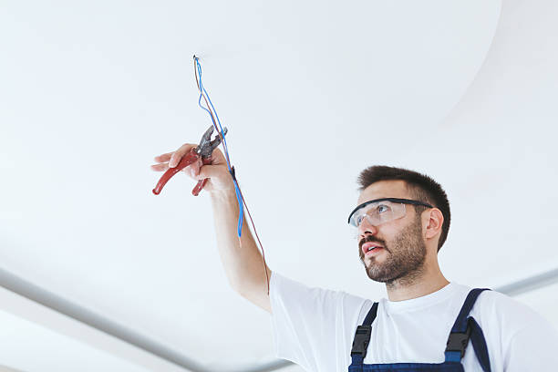 istock Serviceman is repairing home interior 537522538