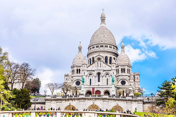 istock Sacre Coeur, Paris, France 537531404