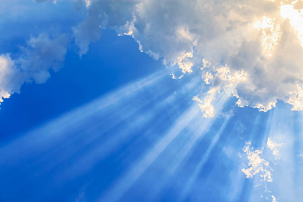 光線の光と雲 - cloud cloudscape sky sun ストックフォトと画像