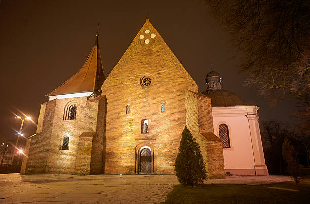 istock Gothic church in the night 537537049