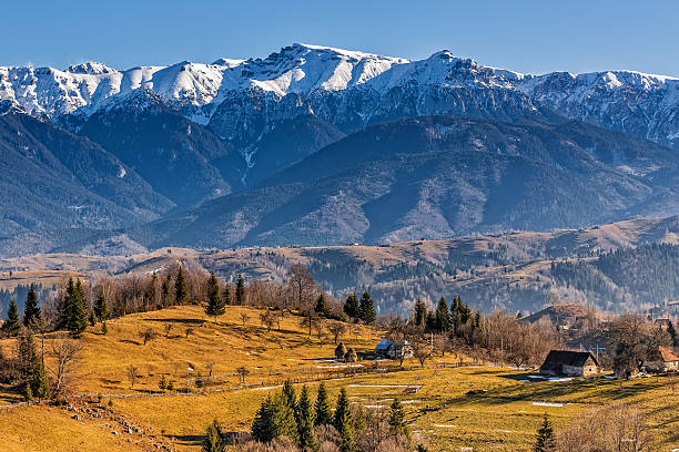 istock Countryside mountain landscape 537549527