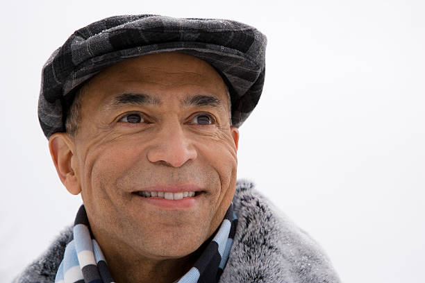 istock Portrait of a man wearing a flat cap 537554411