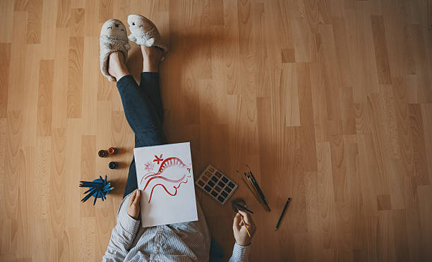 istock Girl drawing - creativity aand inspiration concept 537610316