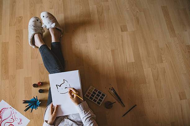 istock Girl drawing - creativity aand inspiration concept 537610904