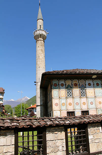 istock Sarena Dzamija Mosque and Minaret 537620570