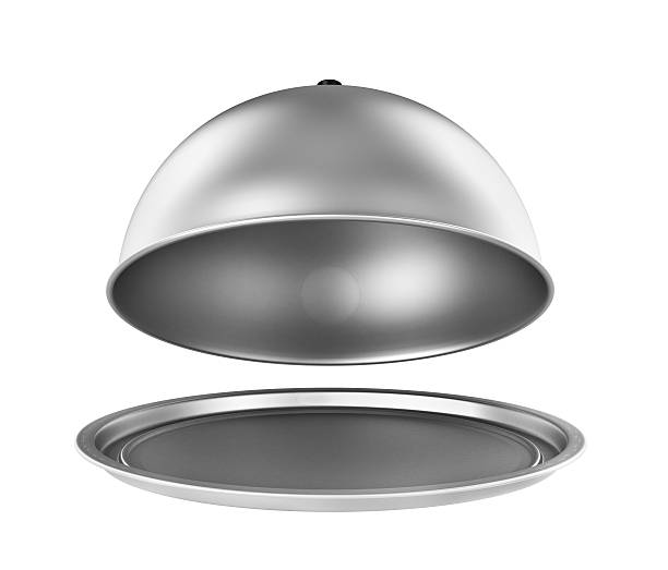 istock Restaurant cloche with open lid. 3d illustration 537628826