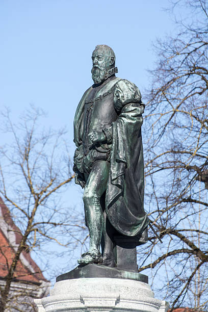 istock Prinzregentenbrunnen in Augsburg 537641619