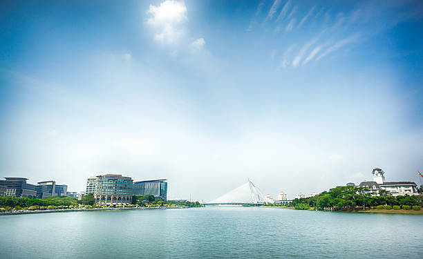 putrajaya, malaysia - suspension bridge 写真 ストックフォトと画像