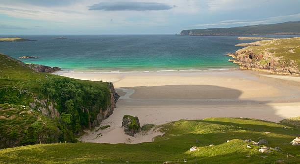 istock Scottish landscape with beach and ocean. Highlands. Scotland 537673161