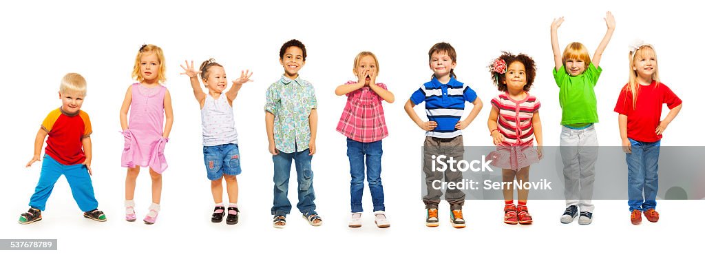Combinação de crianças pequenas em pé, isolado - Foto de stock de Criança royalty-free