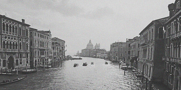 istock Grand Canal in Black and White 537706184