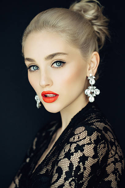 istock Portrait of a nice looking woman 537706690