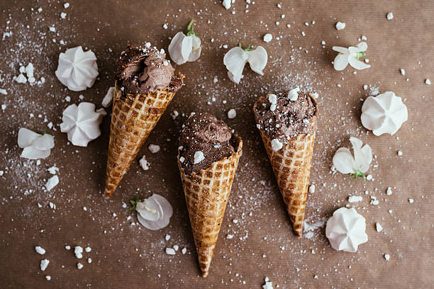 istock chocolate ice cream arrangement with  flowers 537710272