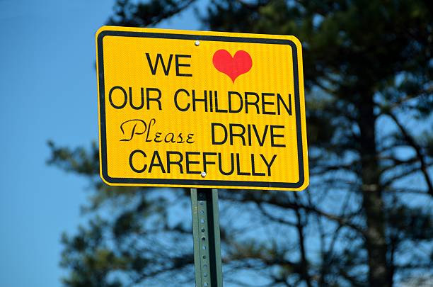 istock Children in the area warning sign 537714205