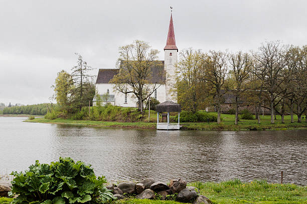 istock Church of Surre Jani 537714609